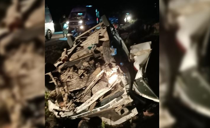Sığınmacıları taşıyan minibüs devrildi: 1 ölü, 41 yaralı