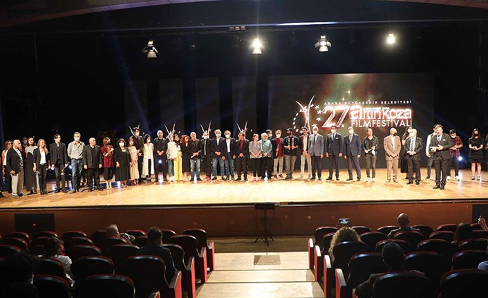 Altın Koza'da en iyi film Ercan Kesal imzalı 'Nasipse Adayız'