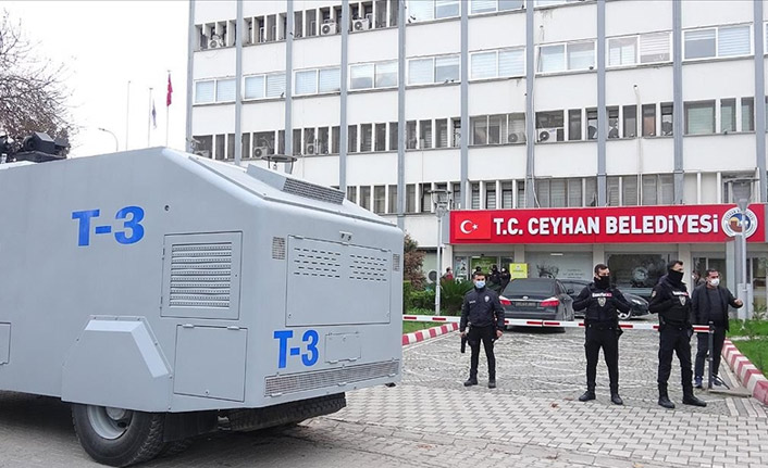 Adana'da rüşvet operasyonu: 23 gözaltı kararı