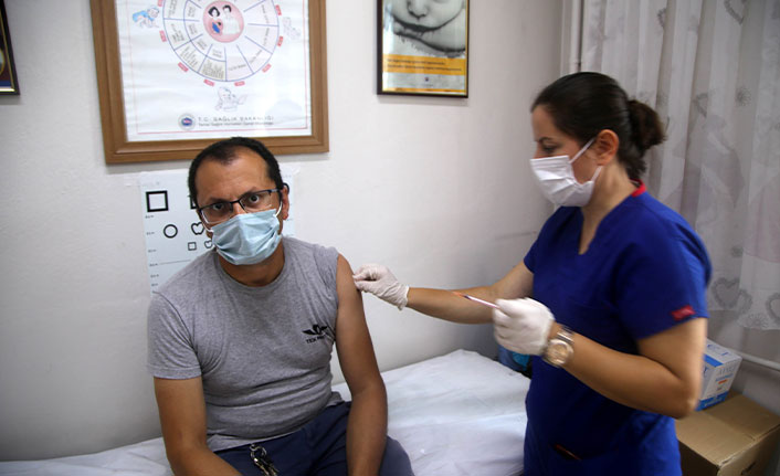 Sel felaketinin vurduğu Bozkurt'ta Kovid-19 aşısı yeniden yapılıyor