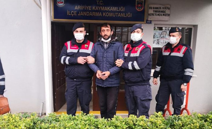 Sakarya'da aranan şüpheli jandarma ekiplerince yakalandı