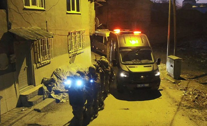 Bursa'da 1000 polisle narkotik operasyonu: 35 gözaltı