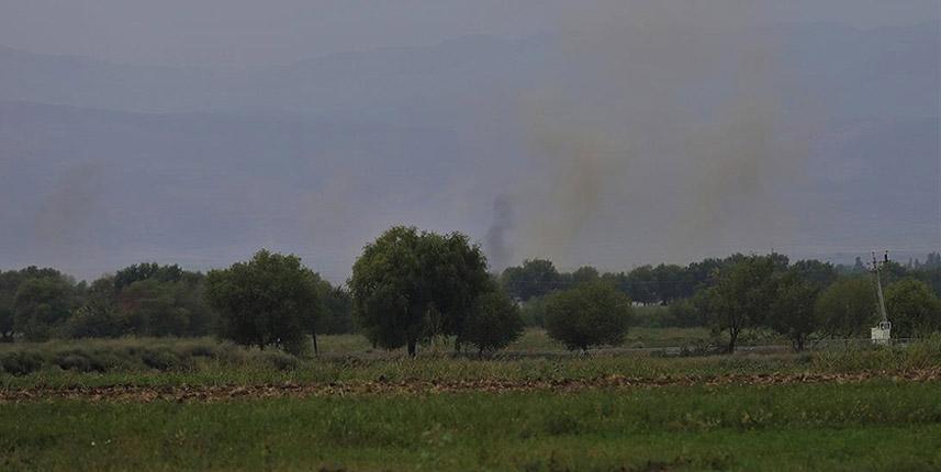 Ermenistan'dan Azerbaycan mevzilerine top atışı