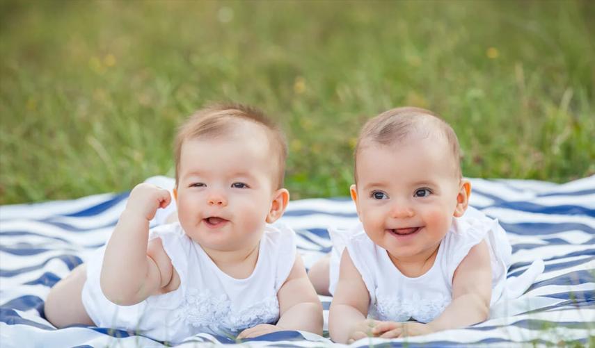 İkiz bebek bekleyen anne adaylarına uyarı! "Sağlığına 2 kat daha fazla dikkat etmesi gerekiyor"