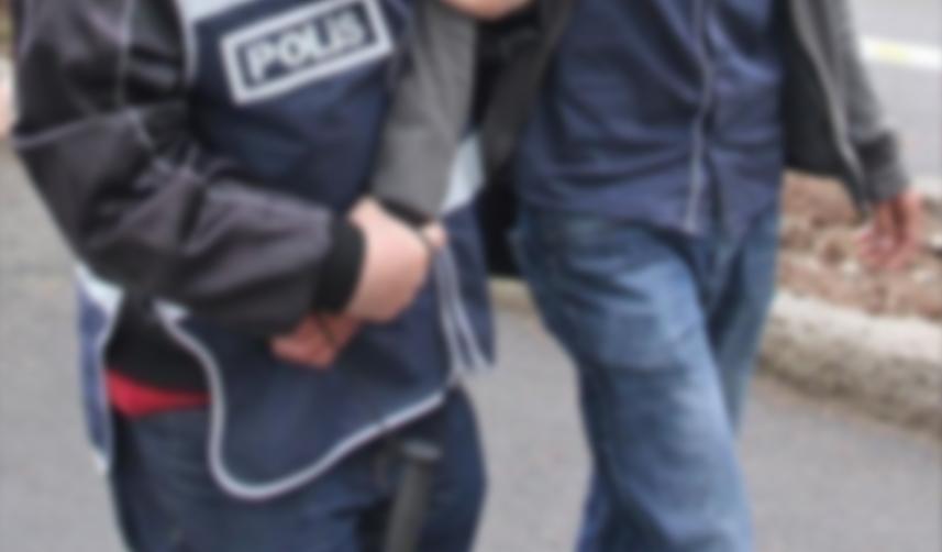 Samsun'da araçtaki 3 kişinin üzerinde uyuşturucu bulundu