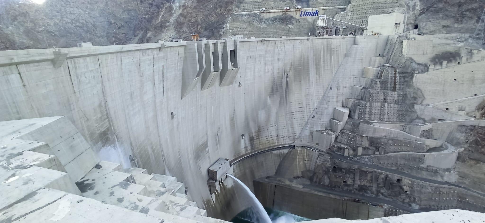 Yusufeli Barajı'nda su seviyesi 74 metreyi buldu