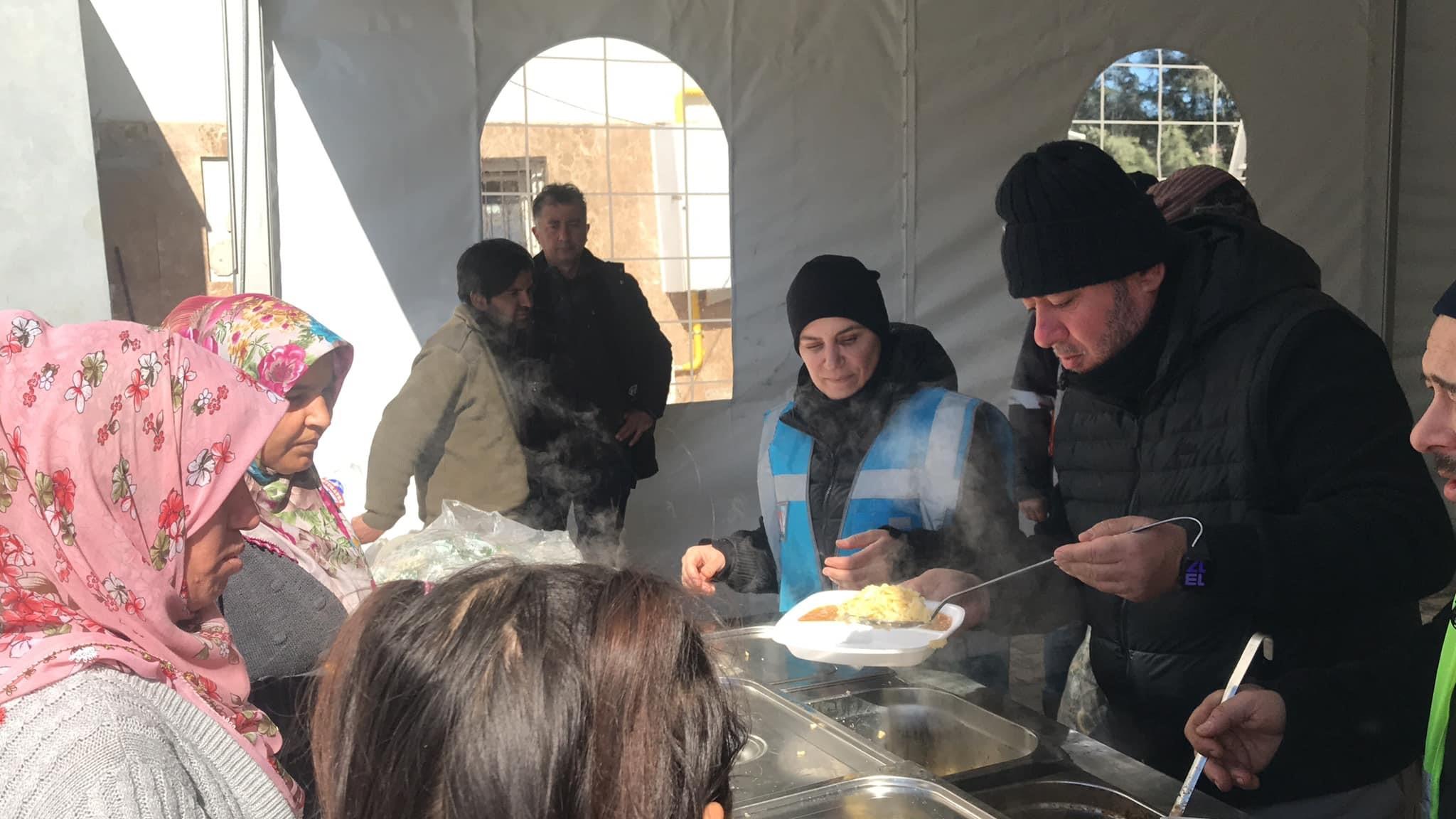 Ordu'dan deprem bölgesinde 24 saat sıcak yemek ikramı