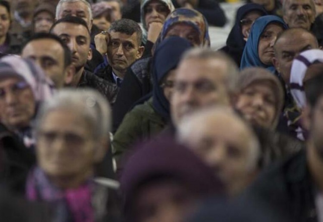 Ankara'da TOKİ konutları için kura heyecanı