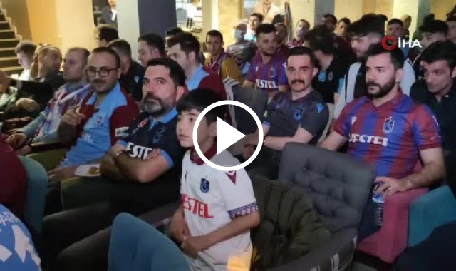 Trabzonspor taraftarları Van'ı inletti. Video Haber
