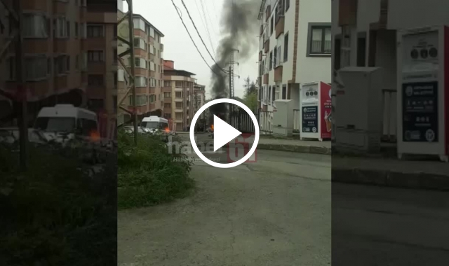 Trabzon'un Ortahisar ilçesi araç cayır cayır yandı, o anlar kameralara yansıdı