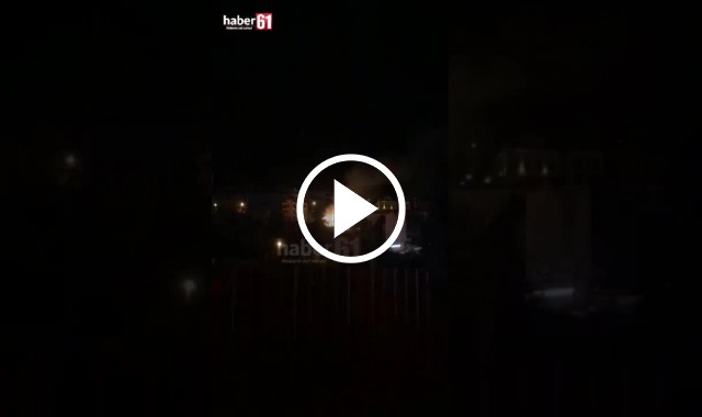 Trabzon'da tarihi binada yangın. Video Haber
