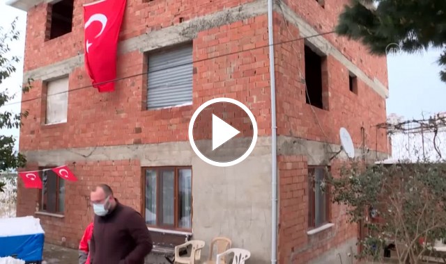 Bakan Soylu Şehit Gençcelep'in ailesini ziyaret etti. Video Haber