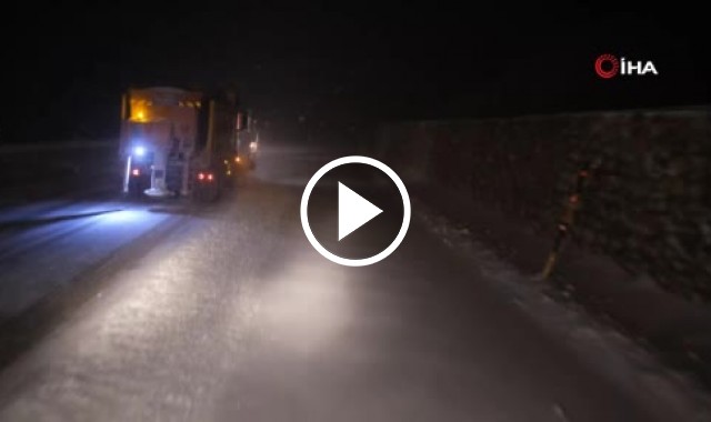 Bayburt’un yüksek kesimlerinde kar, tipi ulaşımı aksatıyor. Video Haber