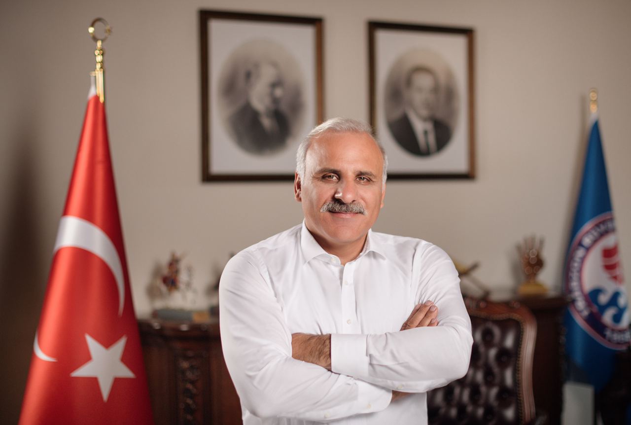 Trabzon Büyükşehir Belediye Başkanı Zorluoğlu'ndan Regaip Kandili mesajı