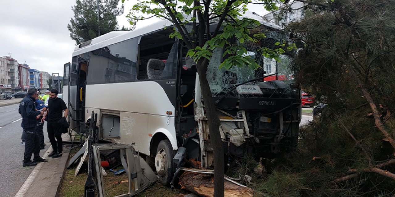 Samsun'da feci kaza! 9 kişi yaralandı