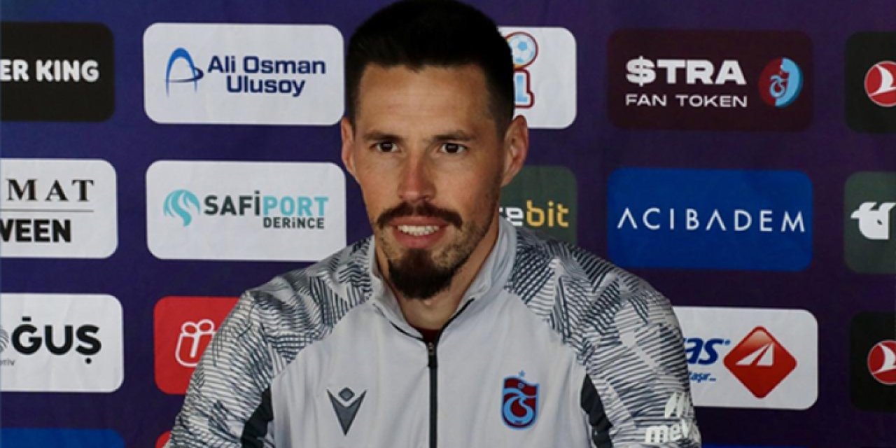 Trabzonspor'un yıldızı Marek Hamsik futbolu bıraktı! Canlı yayında açıkladı