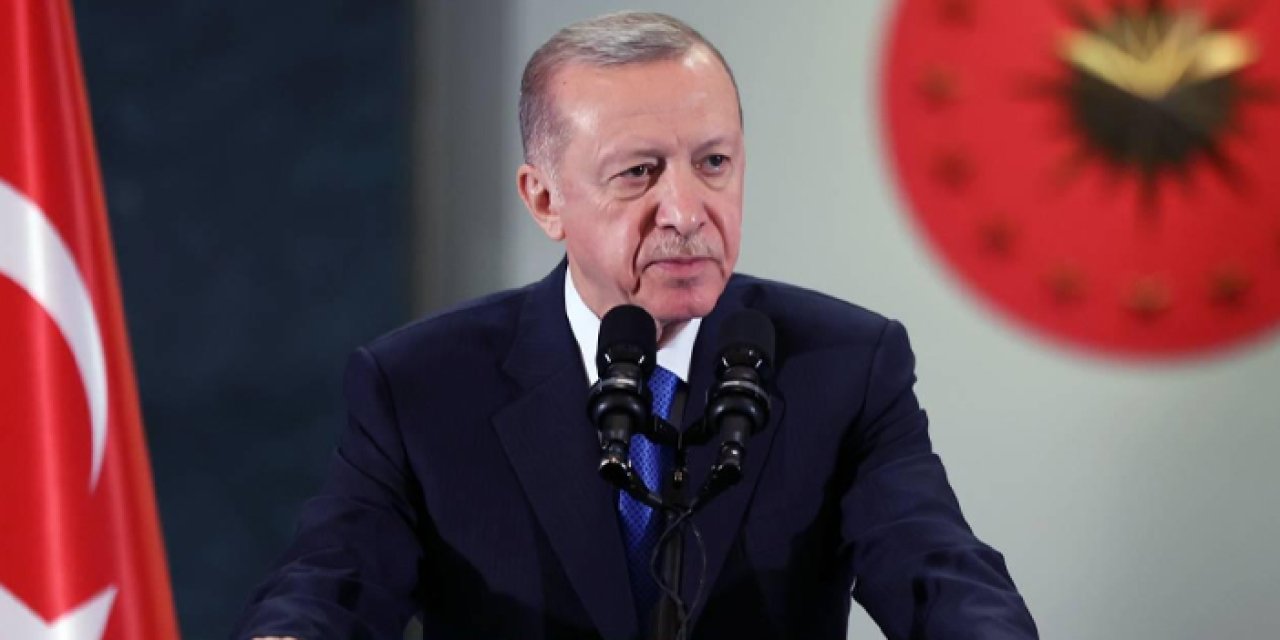 Cumhurbaşkanı Erdoğan yeni kabineyi resmen açıkladı! İşte yeni bakanlar