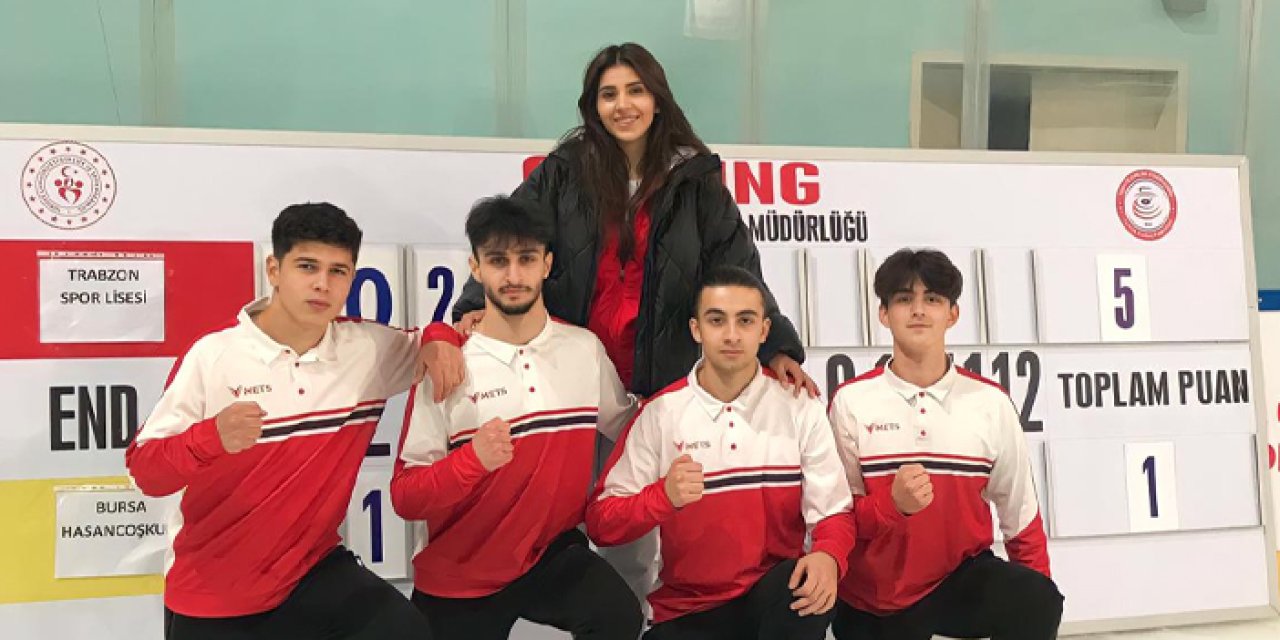 Trabzon Spor Lisesi Okul Sporları Gençler Curling Türkiye Şampiyonu oldu