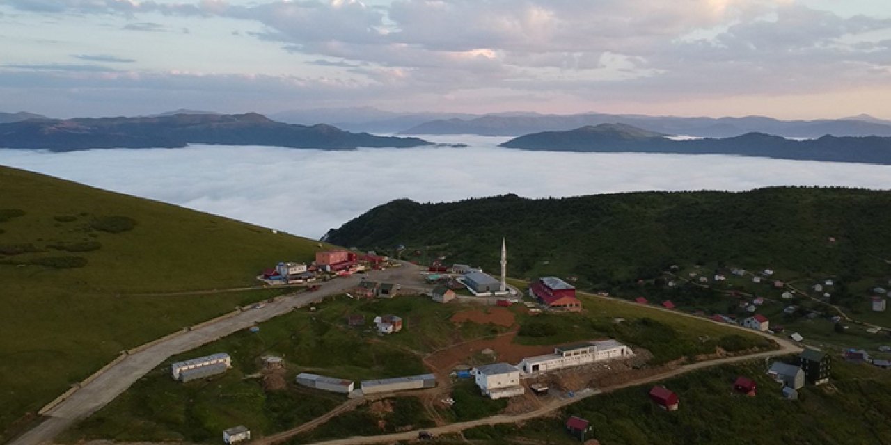 Trabzon'da Sis Dağı'ndan manzaralar