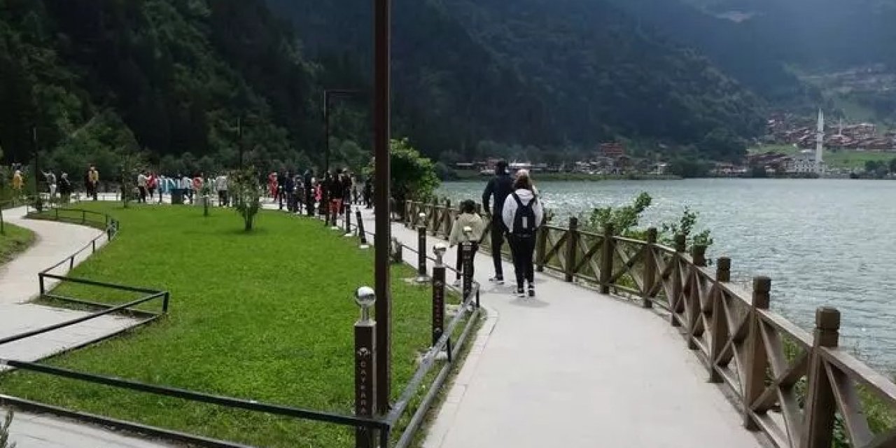 Trabzon'da turistler göle düştü! Ekipler harekete geçti