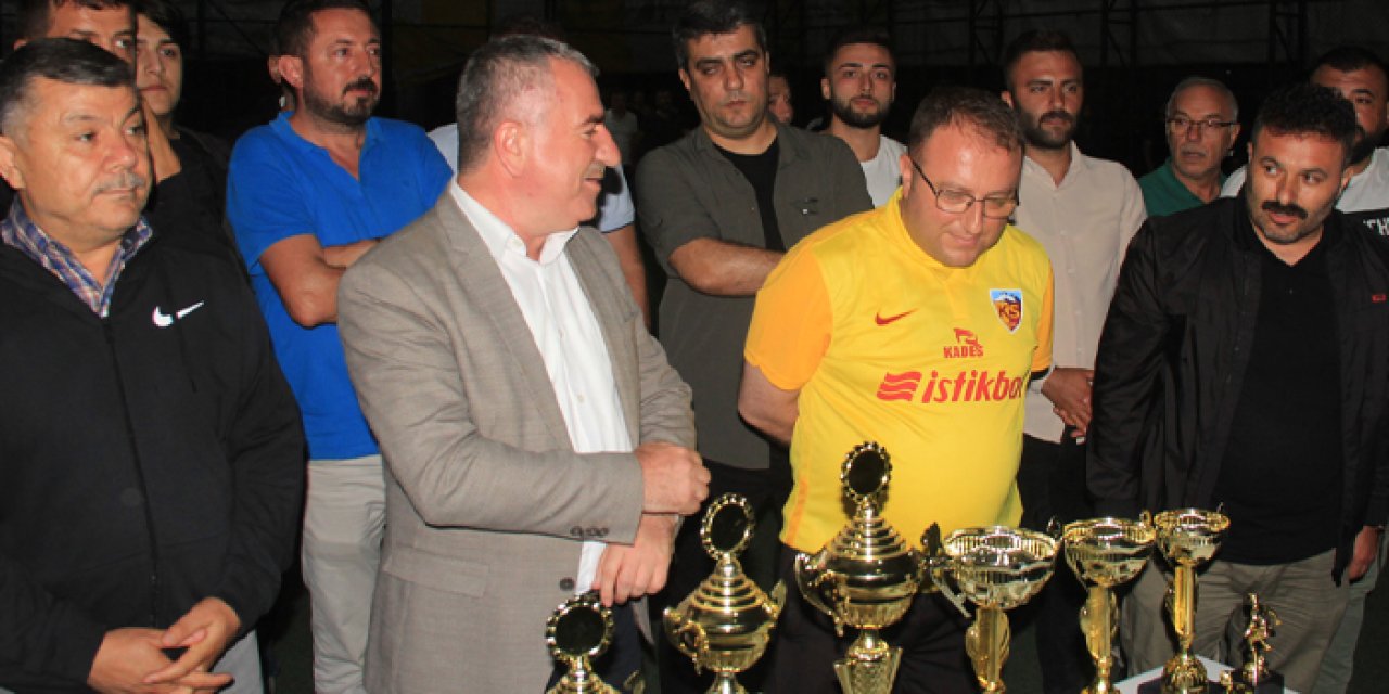 Samsun'da 15 Temmuz Futbol Turnuvası sona erdi
