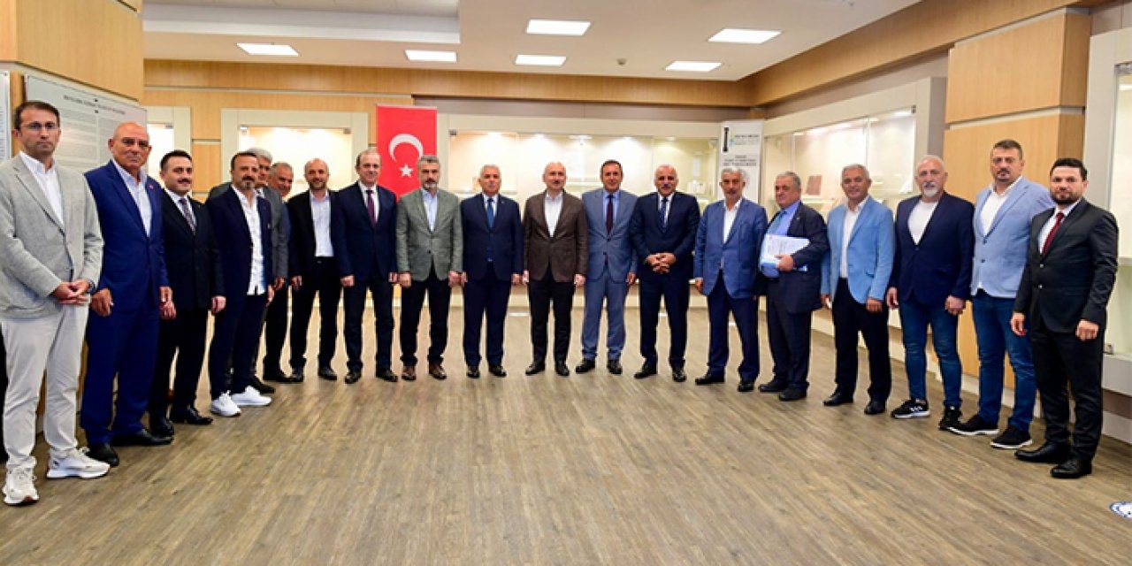 AK Parti Trabzon Milletvekili Adil Karaismailoğlu’ndan TTSO’ya ziyaret