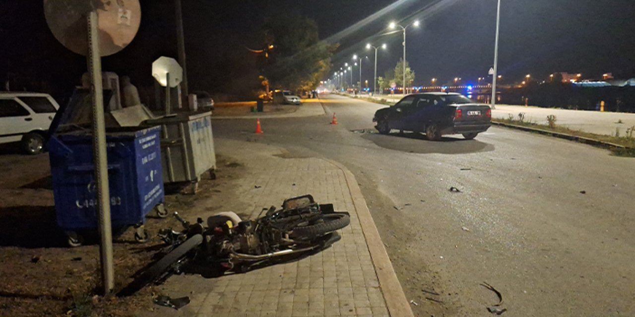 Samsun'da otomobille motosiklet çarpıştı! 2 kişi yaralandı