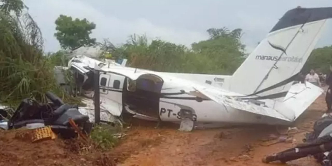 Uçak yere çakıldı! 14 kişi hayatını kaybetti