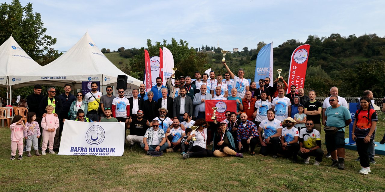 Samsun'daki Yamaç Paraşütü Hedef Eğitim Yarışması sona erdi