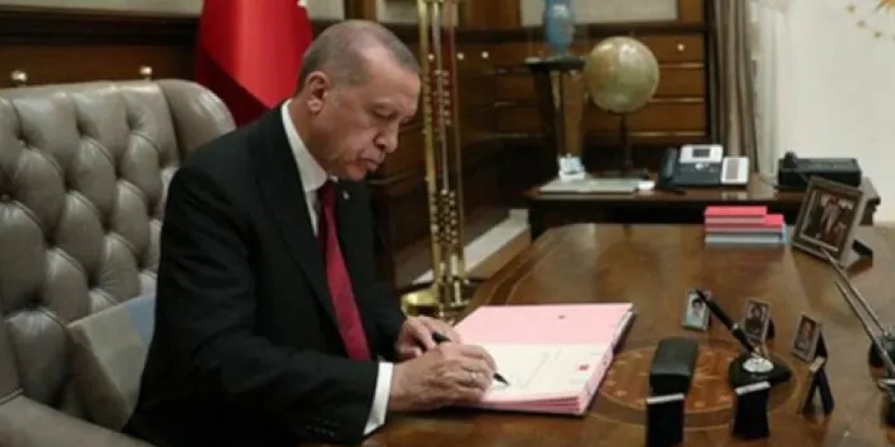 Cumhurbaşkanı Erdoğan imzaladı! Gece yarısı çok sayıda atama ve görevden alma kararı
