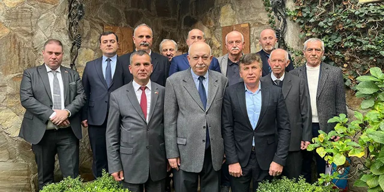 Gürcü derneklerinden Trabzon Başkonsolosu Lashvılı’ye ziyaret