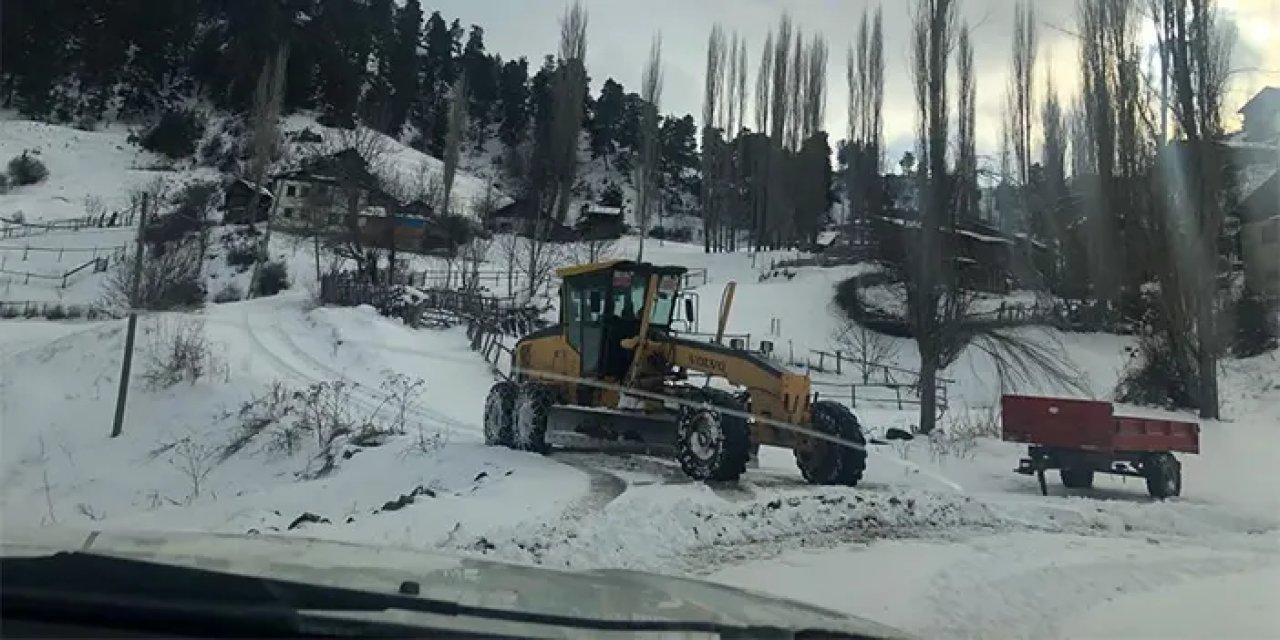 Artvin'de 73 köy yolu ulaşıma kapandı
