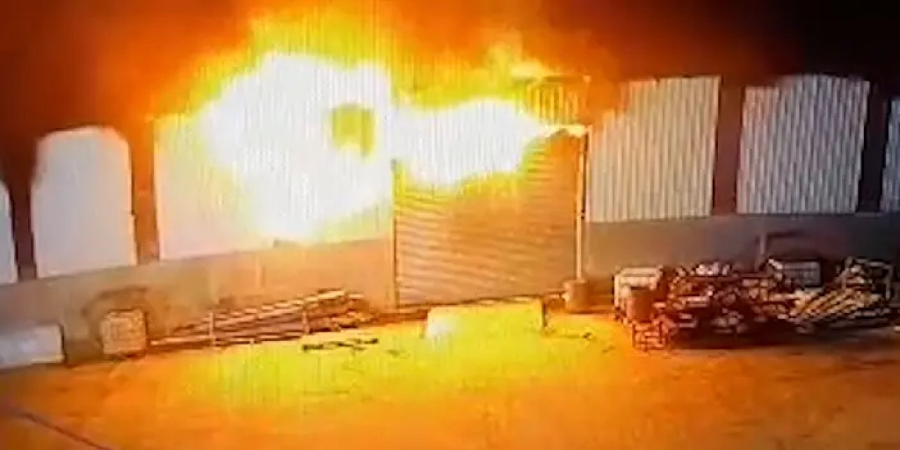 Rize'de yangın! Mobilya fabrikası alevler içinde kaldı
