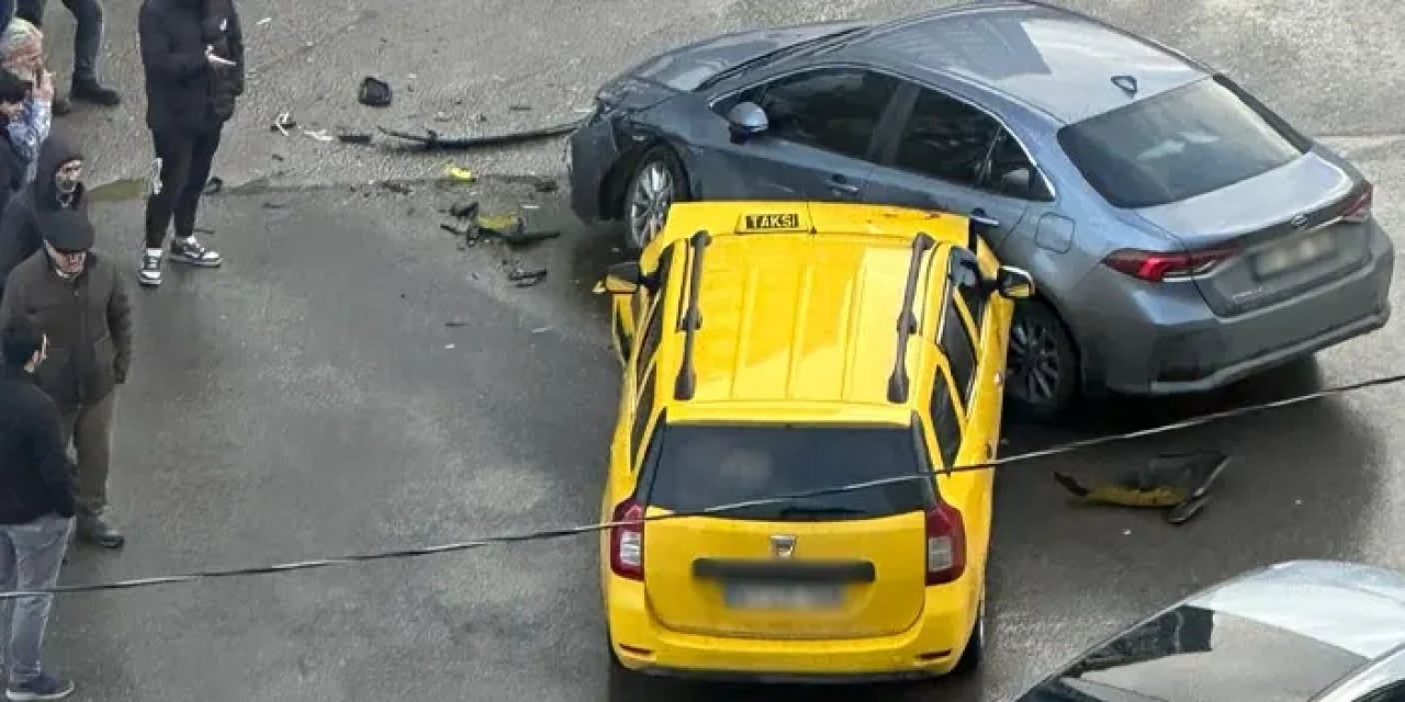 Trabzon'da sabah saatlerinde kaza! İki araç birbirine girdi