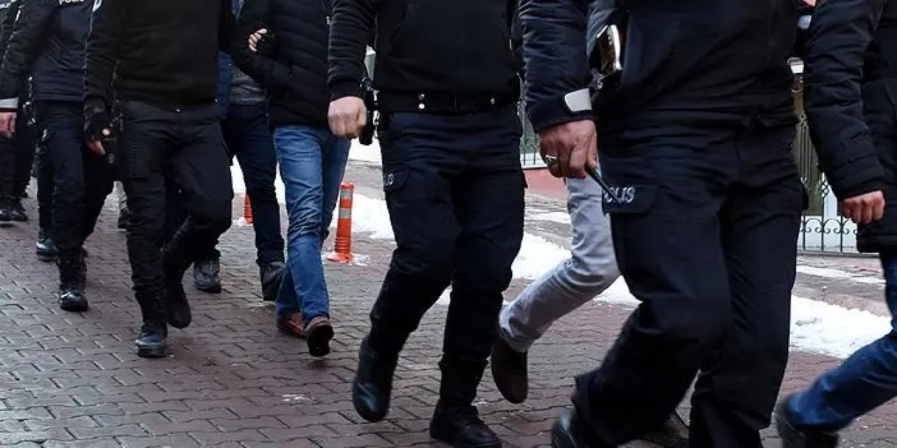 Samsun'da adreslere operasyon! 19 kişi yakalandı