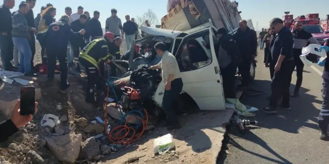 Amasya'da tekeri patlayan kamyon dehşeti! 6 kişi yaralandı