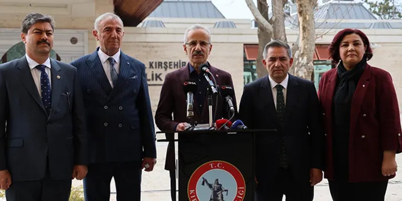 Bakan Uraloğlu, Kırşehir'de çeşitli ziyaretlerde bulundu