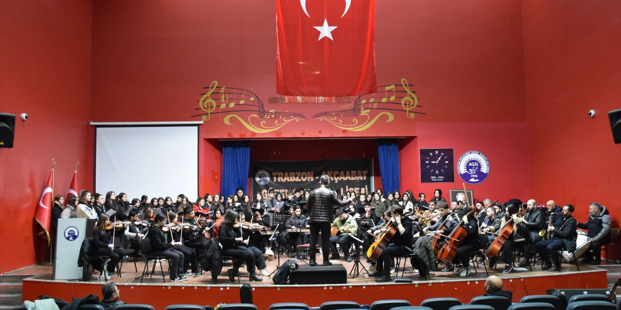 Trabzon'da 100 kişilik ekip konser verecek