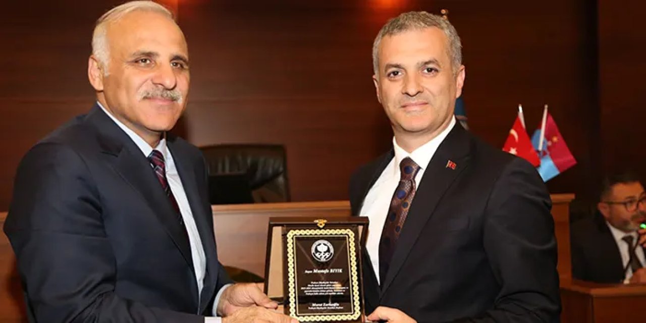 Başkan Mustafa Bıyık, AK Partili Murat Zorluoğlu'na teşekkür etti