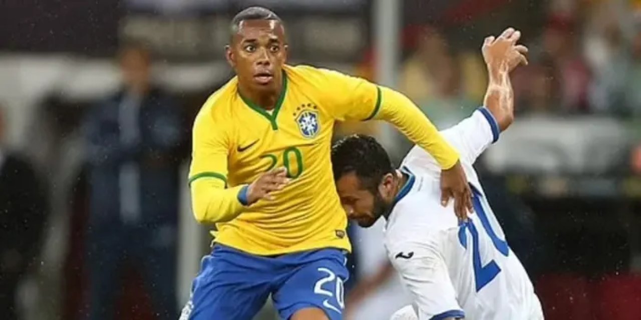 Türkiye'de de oynamıştı! Brezilyalı futbolcu Robinho'ya 9 yıl hapis cezası