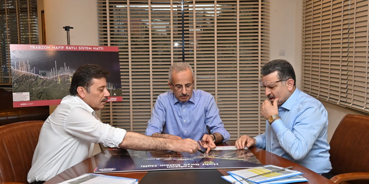 Ulaştırma Bakanı Uraloğlu ve Başkan adayları seçim öncesi projeleri masaya yatırdılar