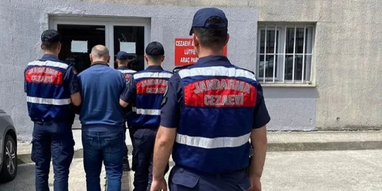 Rize'de silah kaçakçılığı operasyonu! 4 kişi yakalandı