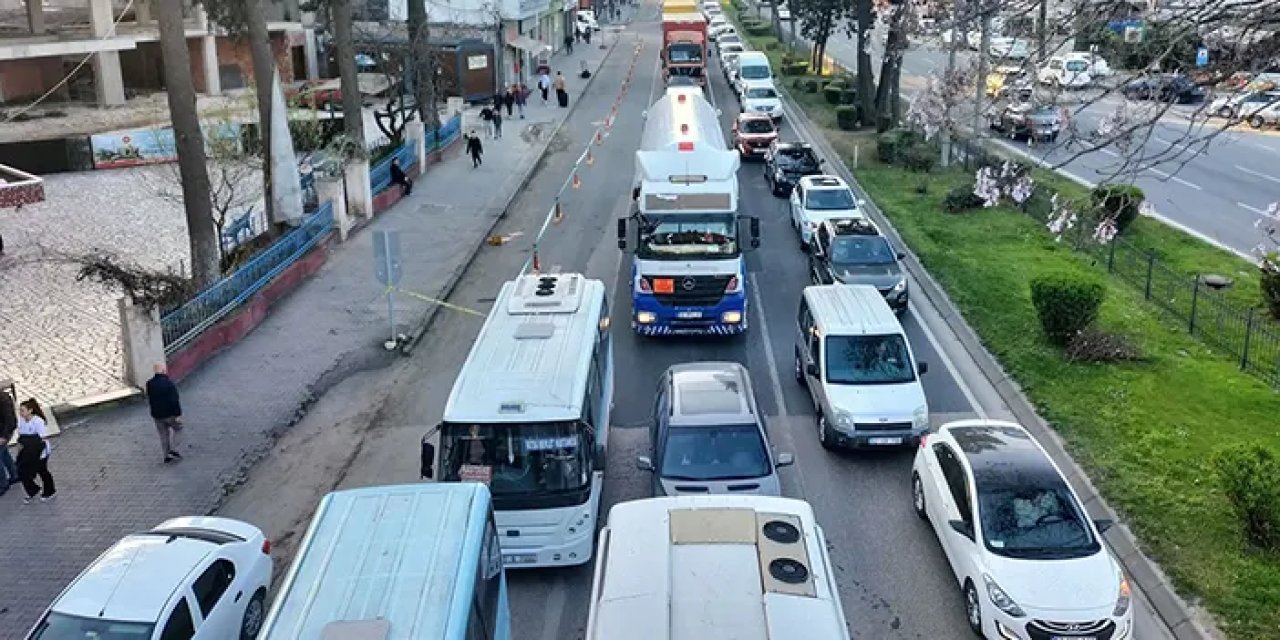 Karadeniz Sahil Yolu'nun Ordu güzergâhında trafik yoğunluğu