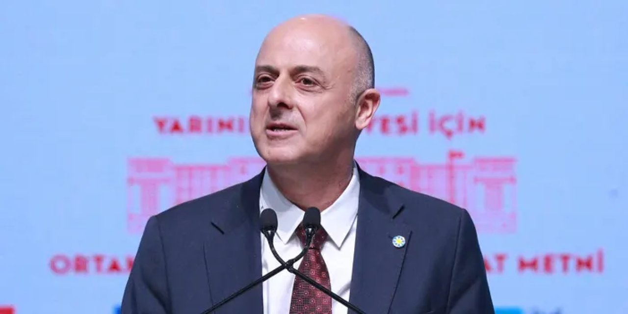 İYİ Parti'de son dakika! İzmir Milletvekili Ümit Özlale istifa etti