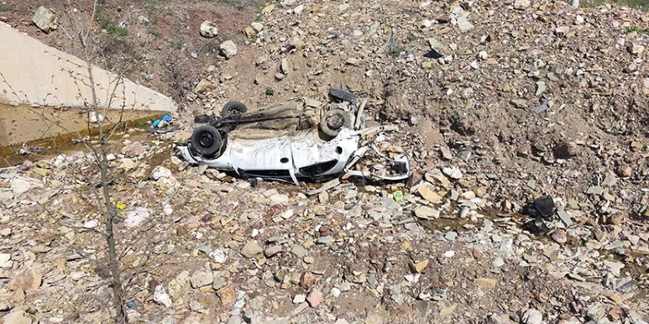 Antalya'da otomobil dereye uçtu! 1 kişi hayatını kaybetti