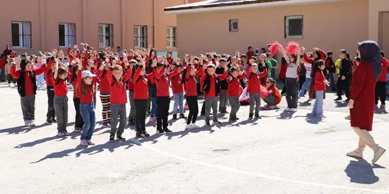 Bayburt'ta 23 Nisan Ulusal Egemenlik ve Çocuk Bayramı hazırlıkları başladı