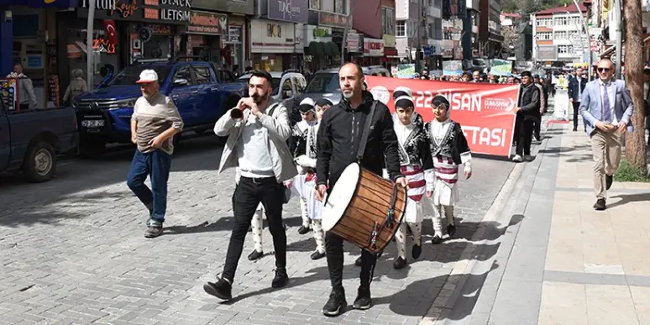 Gümüşhane'de Turizm Haftası yürüyüşü