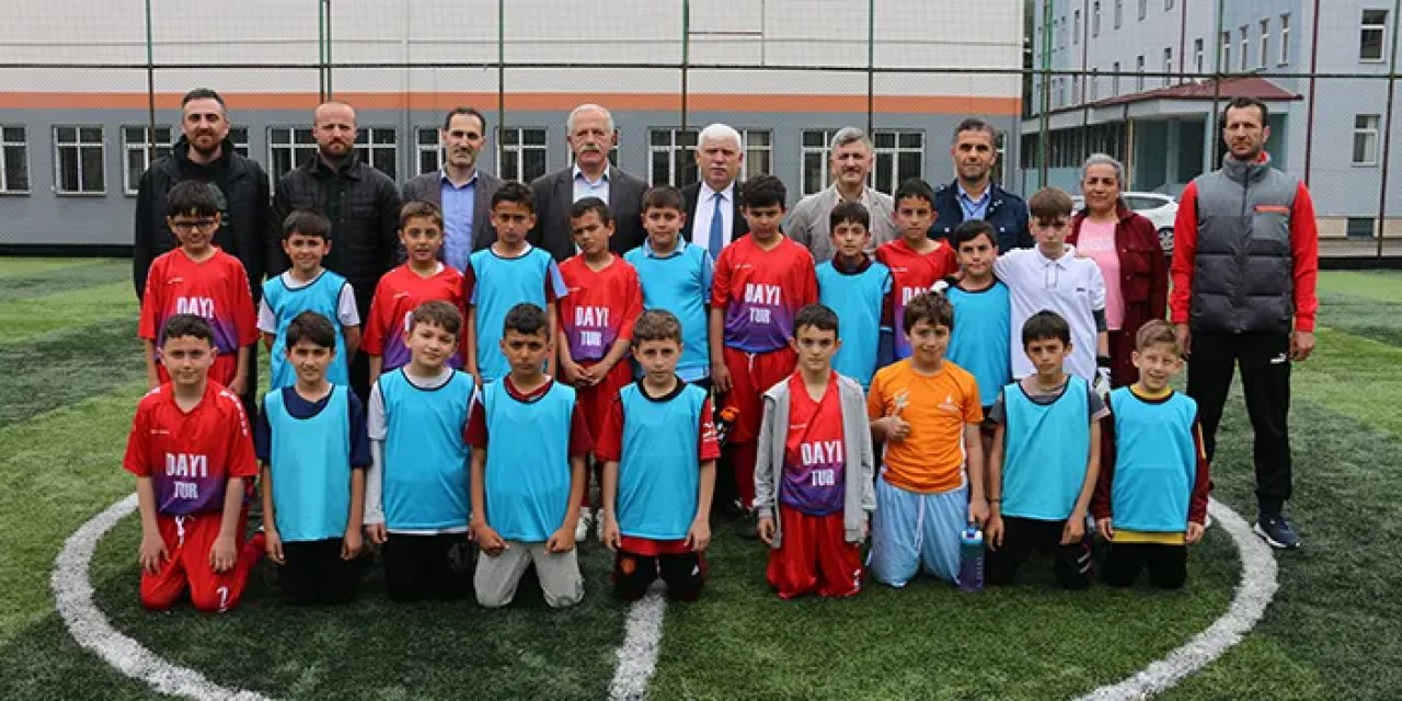 Trabzon'da ilkokullar arası futbol turnuvası düzenlendi