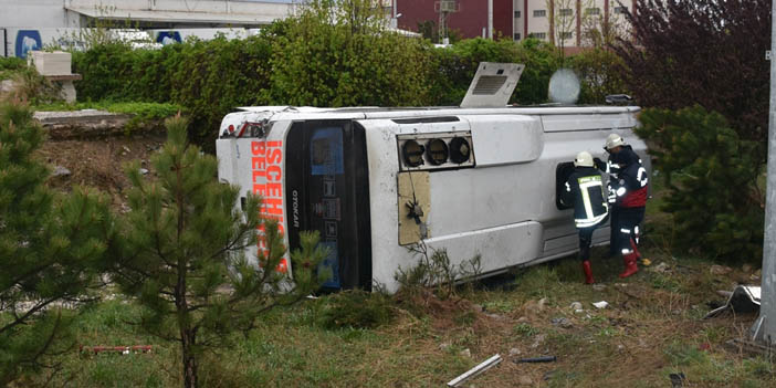 Afyonkarahisar'da belediye otobüsü devrildi! Feci kazada 5 yaralı var