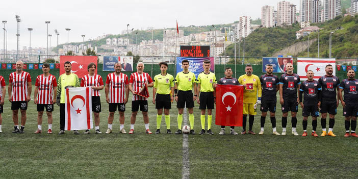 Trabzon'da "Karpaz-Trabzon Gönül Köprüsü Veteranlar Futbol Maçı"